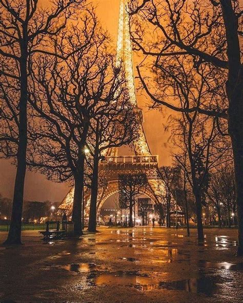 Pin By Deb Brown On Eiffel Eiffel Tower At Night Paris In Autumn