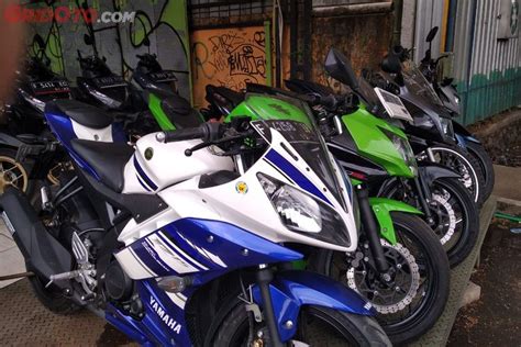 Lalu bagaiman dengan mesin motor 2 tak? Kehebatan Turing Jelajah Dengan Motorsport 2Tak Ninja Krr - Motomaxx 10 2013 By Adira Member ...