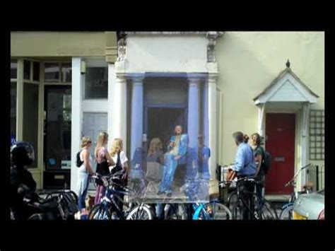The 100 landmark movies of all time. The Celebrity Tour of Notting Hill (Featurette) - YouTube
