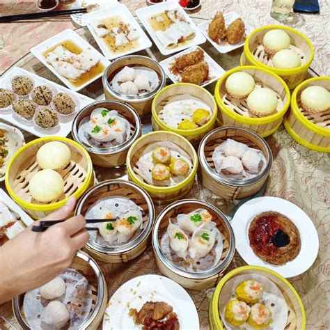 Dimsum places by sheila rusly review. 9 Best Halal Dim Sum and Yee Sang Spots You Must Try ...