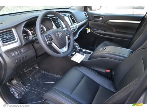 Black Interior 2017 Toyota Highlander Xle Awd Photo 117406007