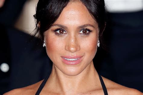 Meghan Markle Uses This Clever Makeup Trick To Bring On The Glow New