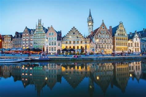 Here are 10 european destinations to discover. Best European destinations to visit in autumn - Europe's ...