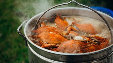You May Want To Think Twice Before You Boil Crab Heres Why