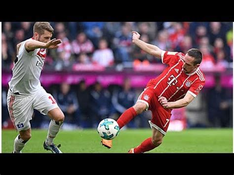 Alleine seit 2013 gab es keinen anderen meister mehr, acht titel in früher hatte der fc bayern noch mit dem hamburger sv oder borussia mönchengladbach gegner auf augenhöhe. FC-Bayern-Test: HSV gegen den FCB heute live im Liveticker ...