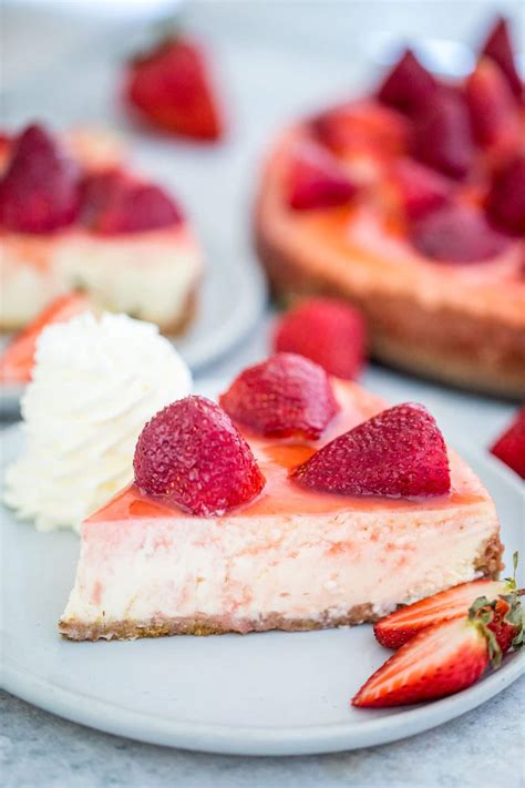Delicious Strawberry Cheese Cake Easy Recipes To Make At Home