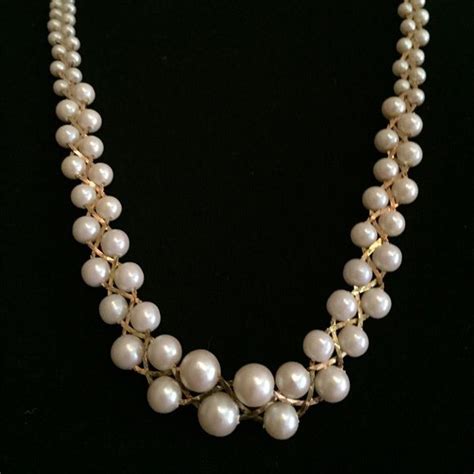 Korean Pearl And Gold Tone Necklace Gold Tone Necklace Pearls