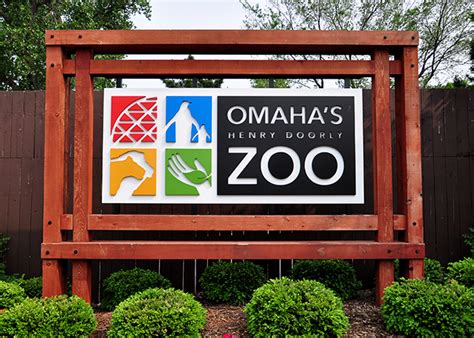 Visiting Omahas Henry Doorly Zoo Her View From Home
