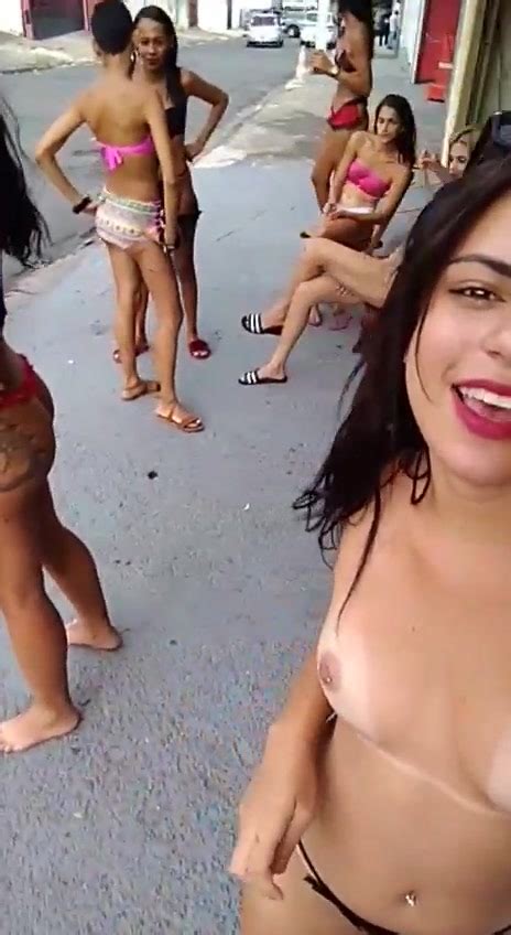 Mulheres Nuas Na Frente Do Cabaré Cnn Amador Free Hot Nude Porn Pic Gallery