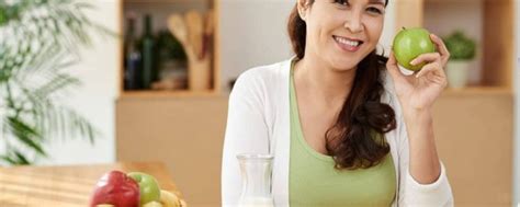 Sebagai salah satu cara menjaga daya tahan tubuh saat puasa, pastikan kamu tidur cukup setiap malam. 5 Tips untuk Perempuan Menjaga Kesehatan Tulang dan Daya Tahan Tubuh di Masa New Normal ...