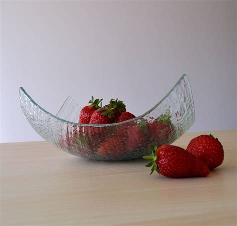 Modern Minimalist Fused Glass Fruit Bowl Centerpiece Salad Etsy Glass Fruit Bowl Fused