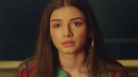 Sex Education Netflix Mimi Keene Dévoile Sa Scène Gênante