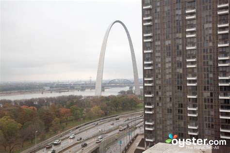 Hampton Inn St Louis Downtown At The Gateway Arch Review What To