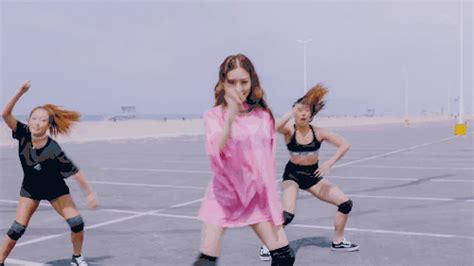 Tiffany I Just Wanna Dance  Set K Pop Amino