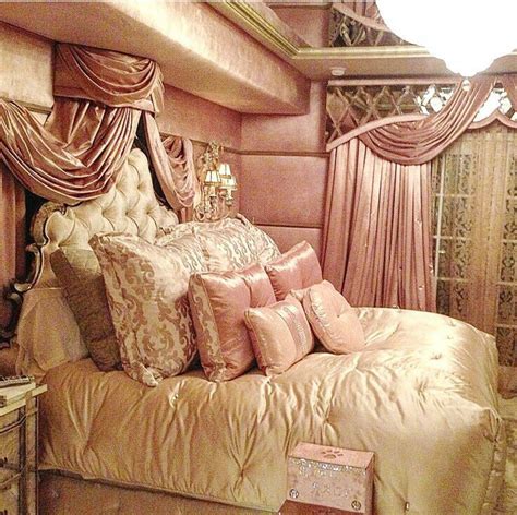 Popular Old Hollywood Glam Bedroom Ideas, New Ideas
