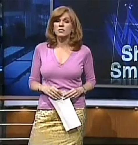 Spicy Newsreaders Liz Claman Very Sexy Milf Newsanchor Of Fox News