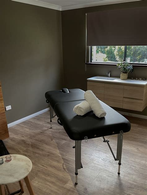 Private massage — Heartbeat Retreat estate with Gym & Sauna Dunsborough