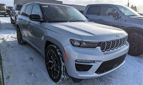 The All New 2022 Jeep® Grand Cherokee Wl74 Lands On Dealers Lots