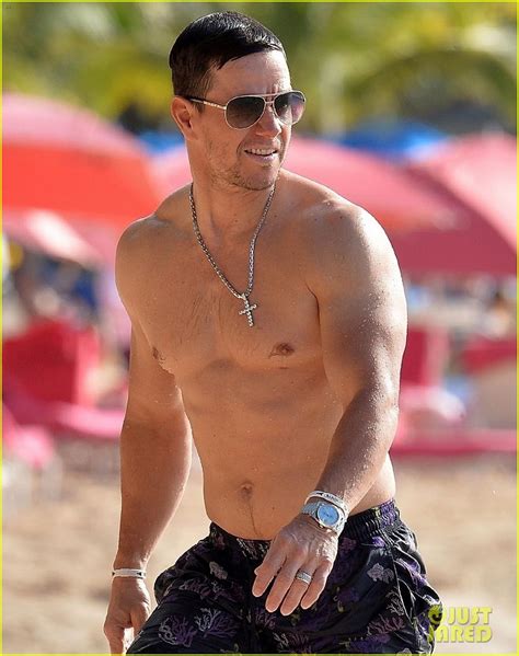 mark wahlberg shows off his hot bod with barbados beach dip photo 4407915 mark wahlberg