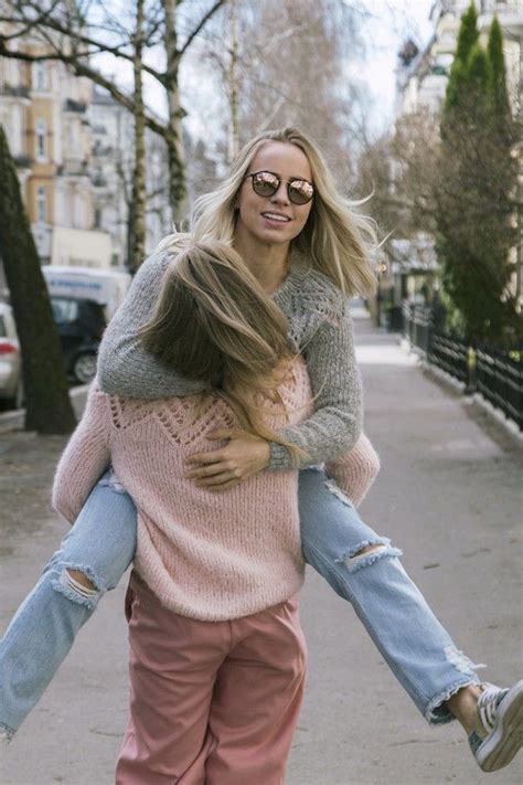A post shared by tiril eckhoff (@tirileckhoff). Tiril Eckhoff - genser med hullmønster | Genser, Sy genser ...