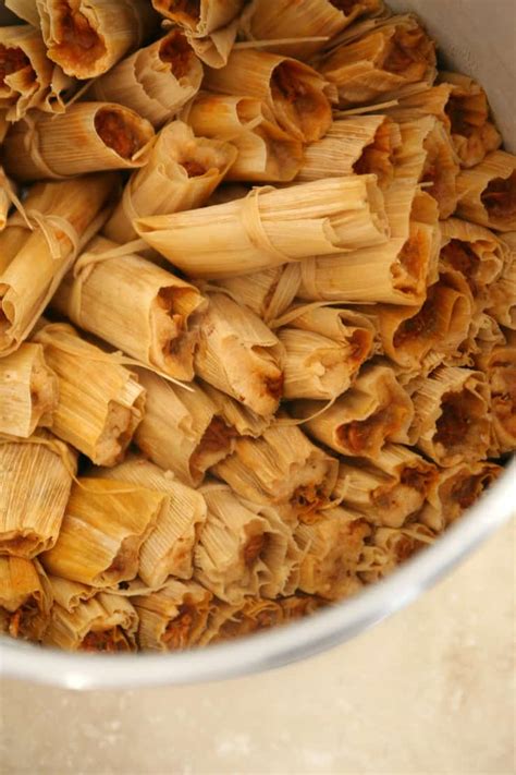 How To Make Tamales Red Chile And Pork Tamales Video Muy Bueno