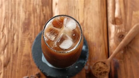 In-Depth Story Es Kopi Vietnam