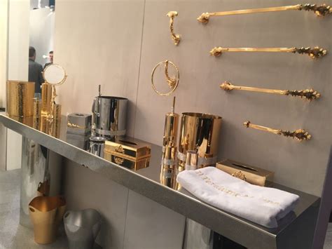 Get inspired by our favorite bathroom decorating ideas. Bathroom Accessories That Let You Tweak The Decor To Your ...