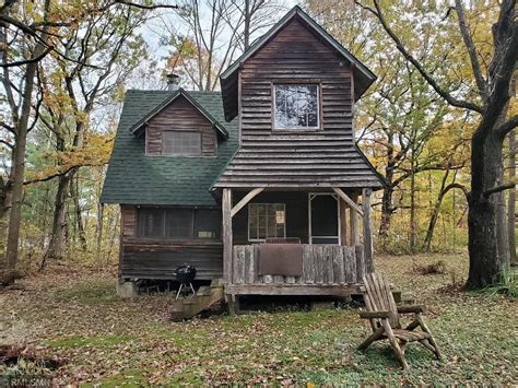 Rustic Cabin On 26 Acres In Luck Wi
