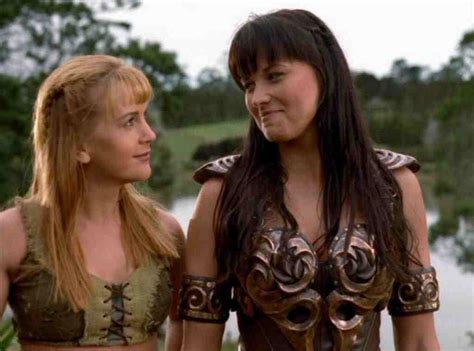 Xena Lucy Lawless And Gabrielle Renee Oconnor Xena Warrior