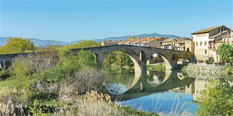 Puente La Reina Sehenswürdigkeiten Reisen Nach Spanien