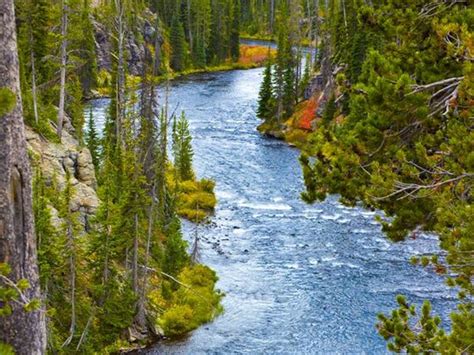 Yellowstone National Park Holidays Wyoming 20172018 American Sky