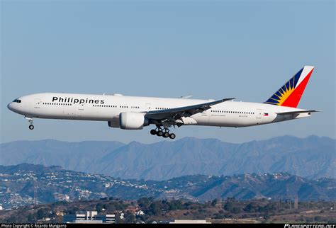 Rp C7775 Philippine Airlines Boeing 777 3f6er Photo By Ricardo Mungarro