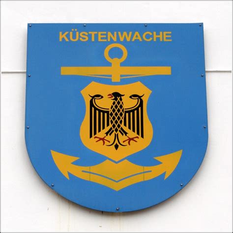 Der fc bayern bekommt es mit holstein kiel zu tun, eintracht braunschweig erwartet borussia dortmund. Wappen der deutschen Küstenwache. Die deutsche Küstenwache ...