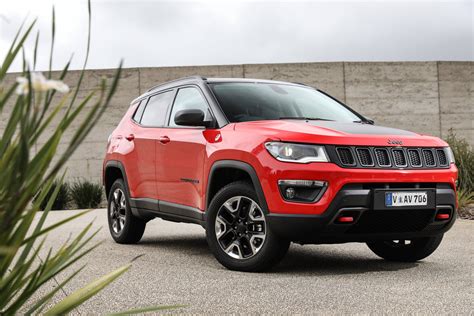 2018 Jeep Compass Pricing And Specs Photos 1 Of 28