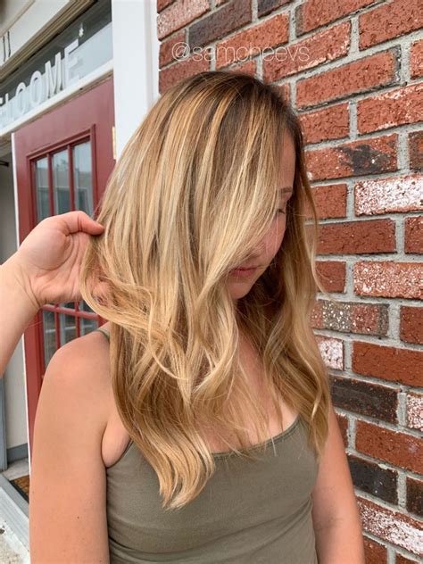 Warm Honey Blonde Balayage Hair Blonde Medium Honey Blonde Balayage