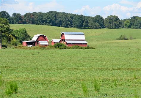 Red Barn Free Stock Photo Public Domain Pictures