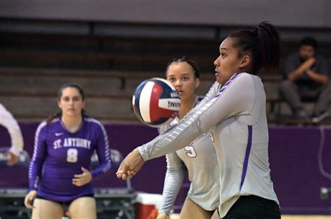 Girls Volleyball St Anthony Snaps Losing Streak