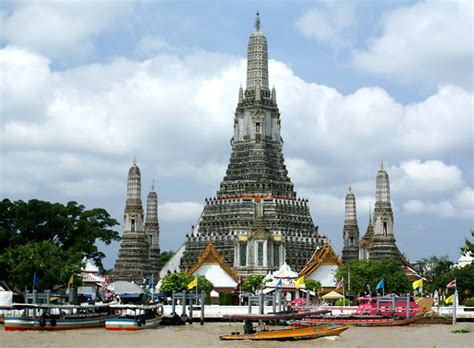 Bangkok Thailand Wat Arun Temple Of The Dawn