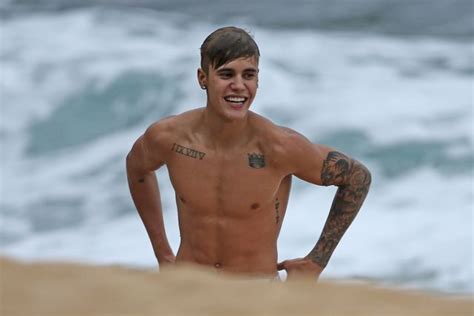 Justin Bieber disfruta sus vacaciones estilo La Laguna Azul Actualidad LOS México