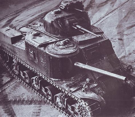Pin By Philip Barnett On M3 Grant And Lee Tanks In Wwii Tank M3 Lee
