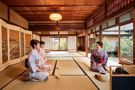 2023 Traditional Tea Ceremony Wearing A Kimono In Kyoto Maikoya