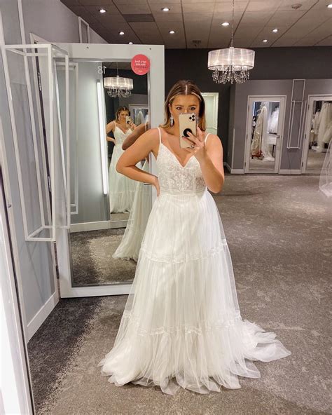 David's bridal, lulus, bhldn, and etsy are some of our favorite. Friday Faves: Wedding Dresses Under $1,000 - David's ...