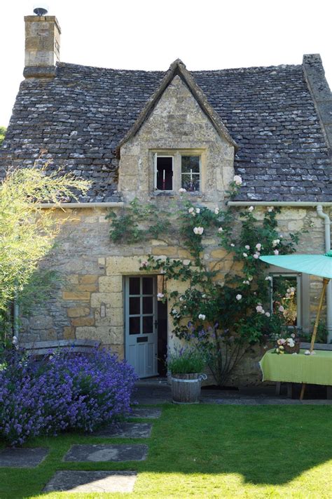 Beautiful English Gardens Cotswolds Cottage Dream Cottage Cottage Homes