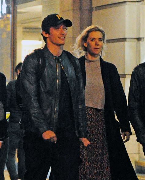 Vanessa and callum reportedly decided to split back in 2019, and their separation has been described as very amicable. Vanessa Kirby and Callum Turner - Out in London - GotCeleb