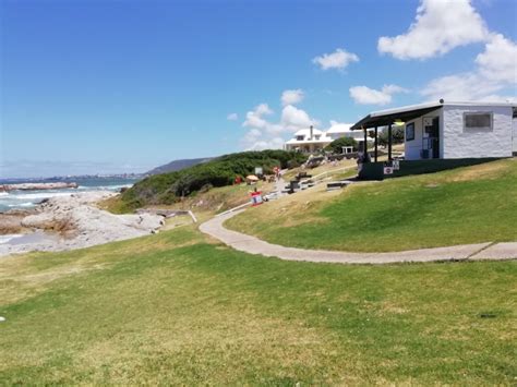 Lunch On The Lawn Of Voëlklip Beach In Hermanus 2021 01 09 An