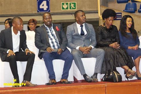 Who is bishop i makamu wife hloniphile makamu? Bishop Makamu - Join Bishop I makamu every Wednesdays for ...