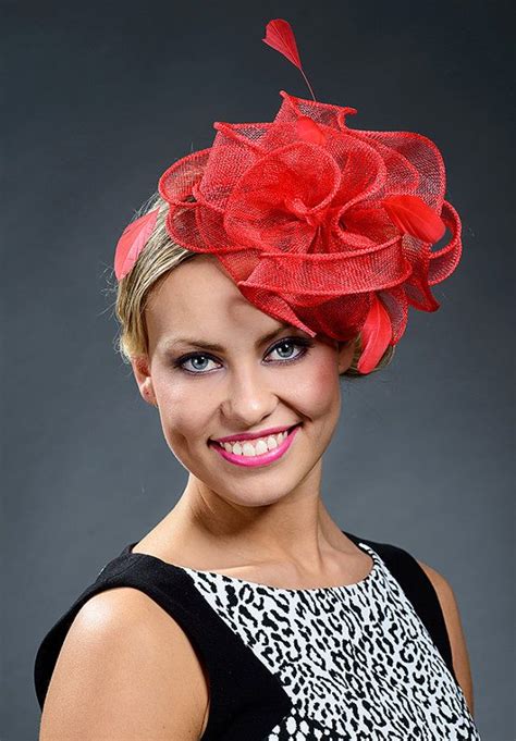 Red Stunning Fascinator Hat For Weddings Ascot Derby Parties New