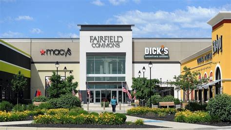 Four New Retail Stores Open At The Mall At Fairfield Commons
