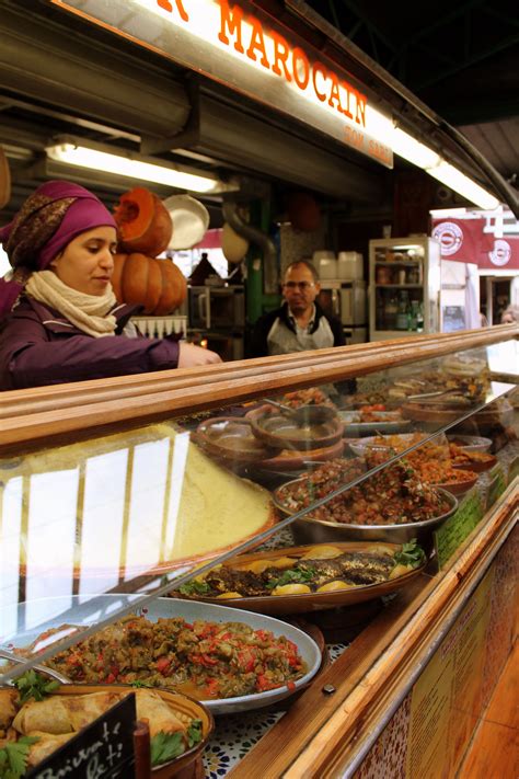 La « marche des libertés » est une sorte de grand rattrapage pour les milieux militants de tous secteurs après un an et demi de crise sanitaire qui a compliqué l'organisation de manifestations. Le Marché des Enfants Rouges, Paris | Marché des enfants ...