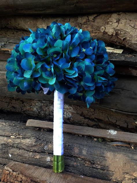 | / find artificial flowers that look like dried florals, such as this beautiful queen anne's lace spray in cream beige. Teal Hydrangea Wedding Bouquet, Teal Flower Bridal Bouquet ...